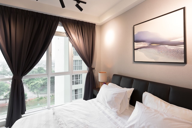 タマン ダヤ ホーミーベッド ホームステイ