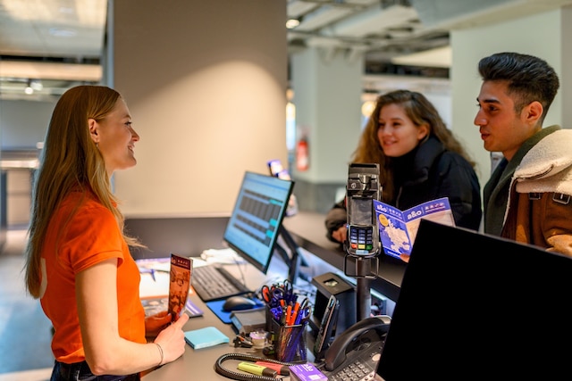 a&oワルシャワ・ヴォラ