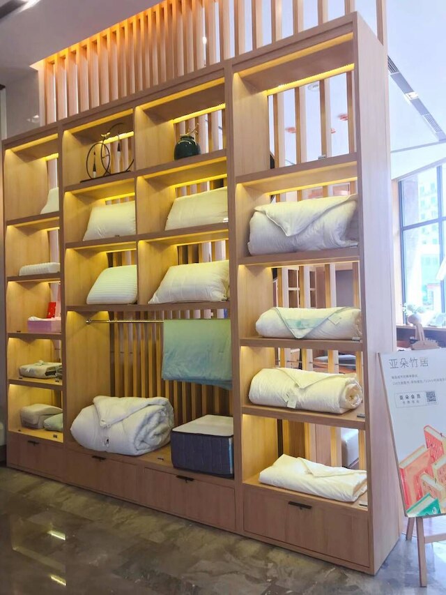 アトゥール ホテル コンスレート エリア成都 (成都领馆区亚朵酒店)