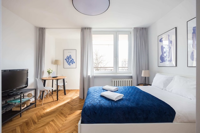 川のそばの快適なスタジオ