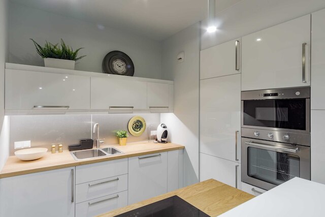 メニーツァ レジデンス シック アパートメント