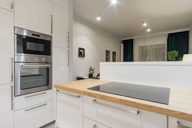 メニーツァ レジデンス シック アパートメント