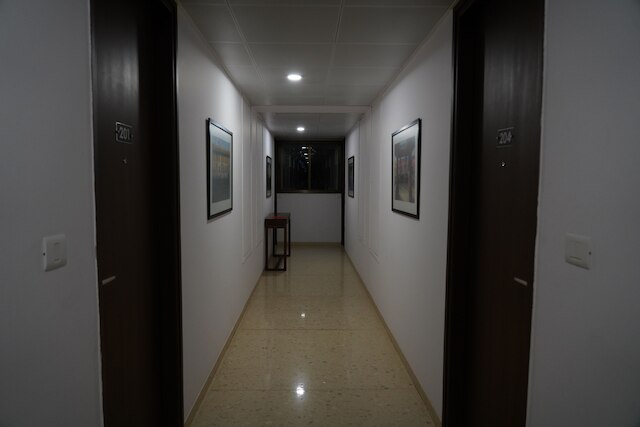 エボニー レジデンシー