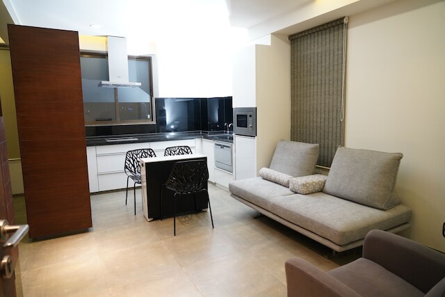 エボニー レジデンシー