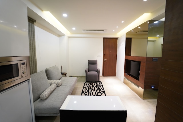 エボニー レジデンシー