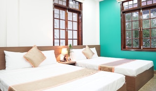 フンロン ホステル