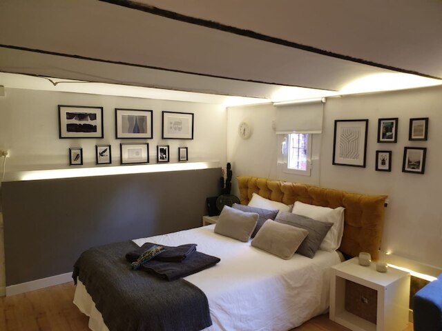 改装したばかりの新しいスタジオ バルセロナ中心部