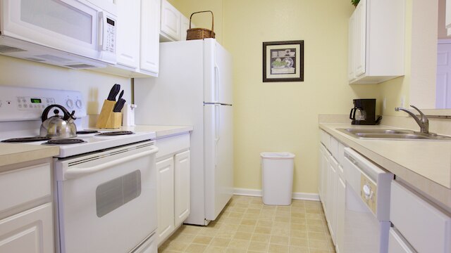 クリーブランド コンド アット ウィンザー ヒルズ リゾート