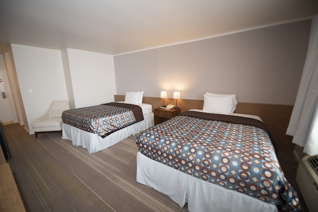 ブルックハースト プラザ イン