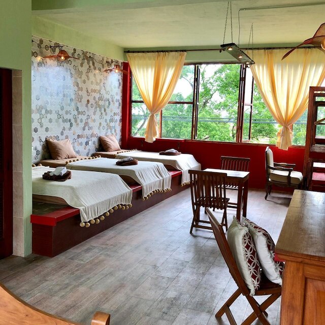 ヴィラ ロータス 8