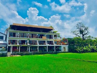 ヴィラ ロータス 8