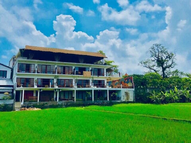 ヴィラ ロータス 8