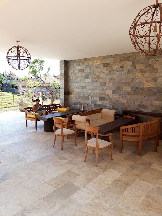 ヴィラ ロータス 8