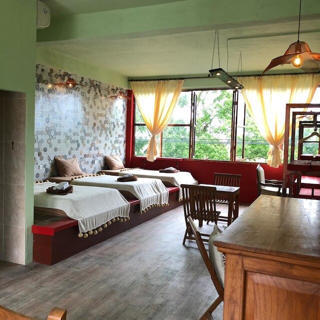 ヴィラ ロータス 8