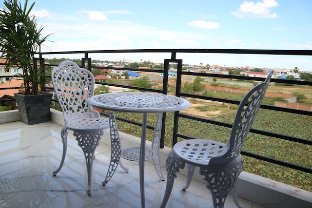 LY レジデンス スイート & アパートメント