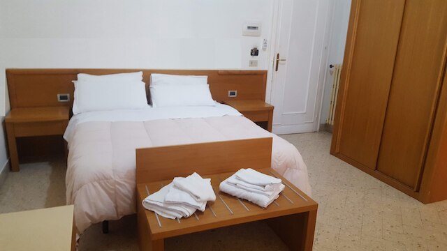 ダブル H ウンゲリア