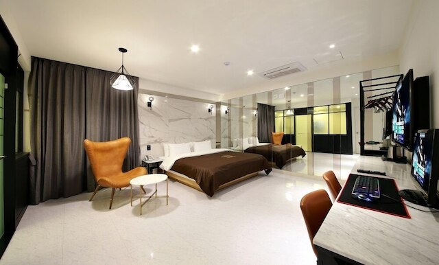 金浦アセム ホテル