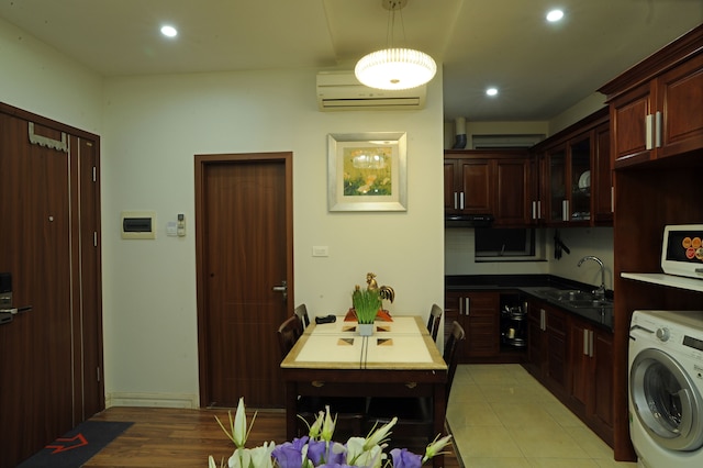 ヘラ ビルディング