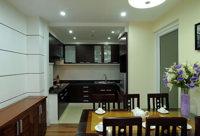 ヘラ ビルディング