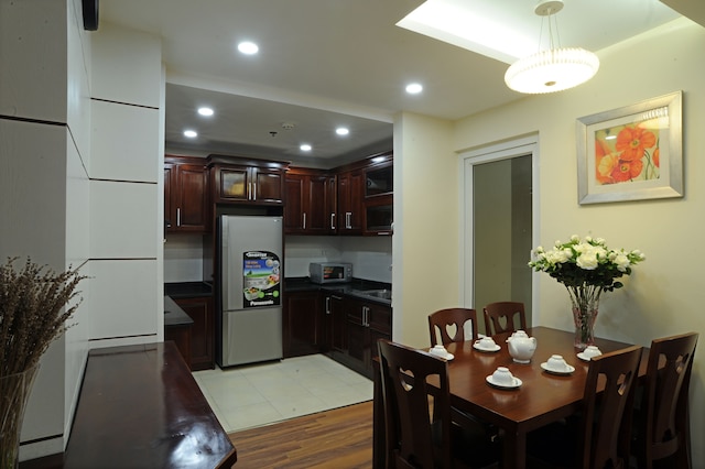 ヘラ ビルディング