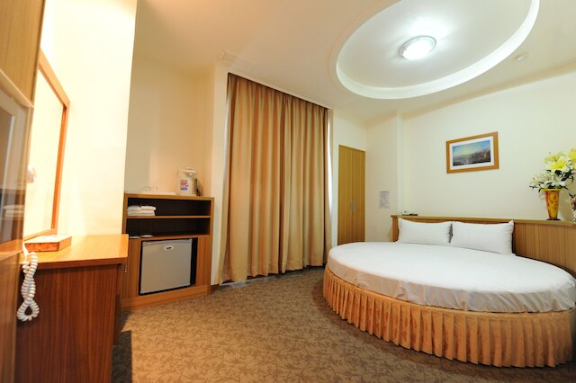 レイズ ホテル台中