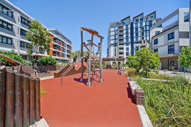 ブラン ニュー プレステージ アパートメント リビング