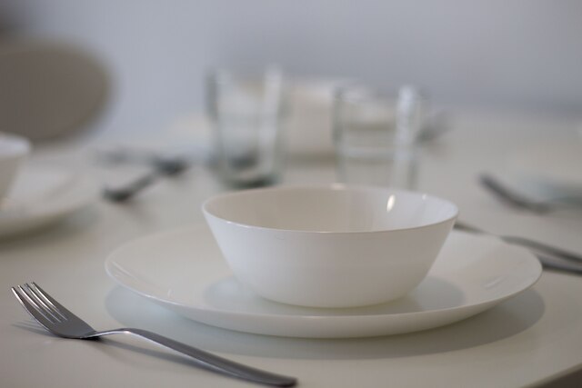 OYO ホーム 501、豪華なベッドルーム 1 室、クレスタ コンドミニアム