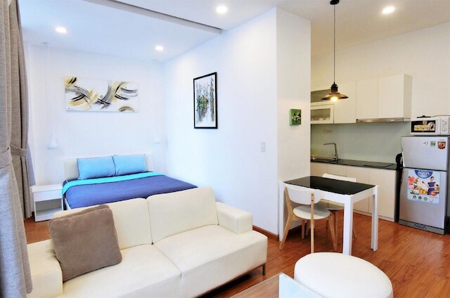 M-H アパートメント ホテル