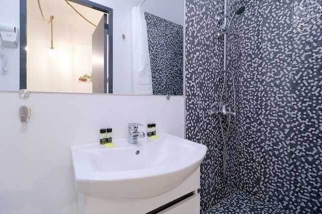 アセンズ ドット アパートテル ドット 2