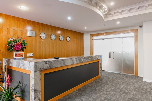 ブルバード ホテル