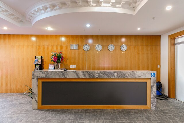 ブルバード ホテル