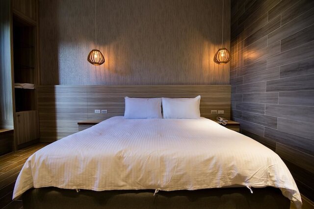 フ アン - ザ レイクサイド ハウス