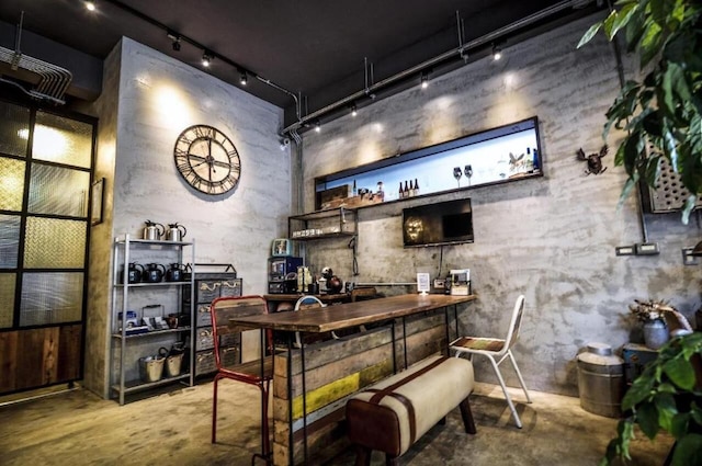 ユー ワース イット イン