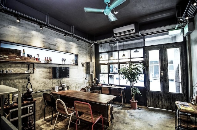 ユー ワース イット イン