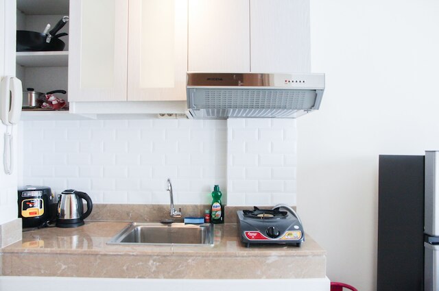 セントラル ジャカルタ ミニマリスト スタジオ アパートメント アット エルピス レジデンス