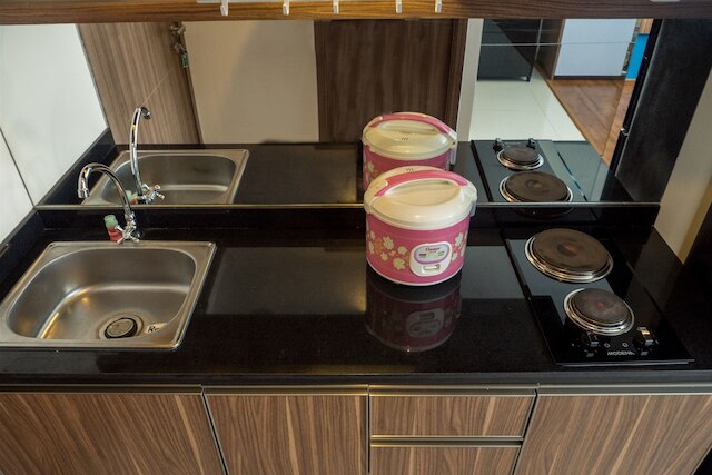 スペーシャス スタジオ ルーム ニア チハンペラス ウォーク アット ガレリ チンブルイット 3 アパートメント