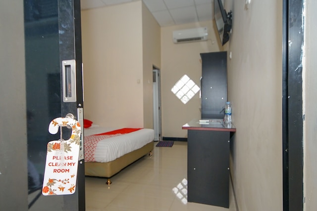 OYO 247 ウィスマ ムルデカ シャーリア