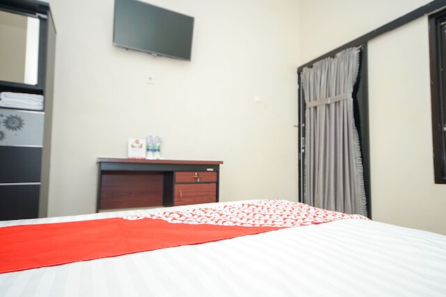 OYO 247 ウィスマ ムルデカ シャーリア