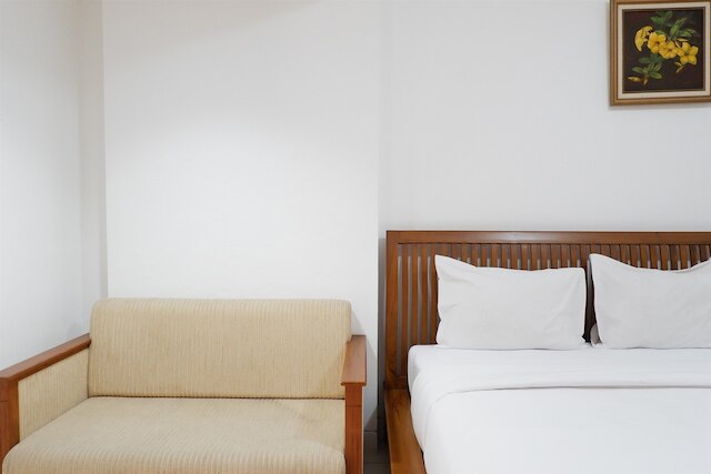 プール ビュー スタジオ アパートメント タマンサリ スディルマン