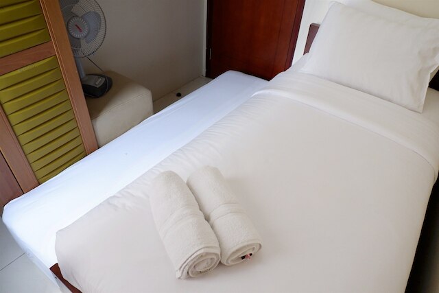 2 ベッドルーム アパートメント ウィズ シティビュー アット メディテラニア マリナ レジデンシーズ