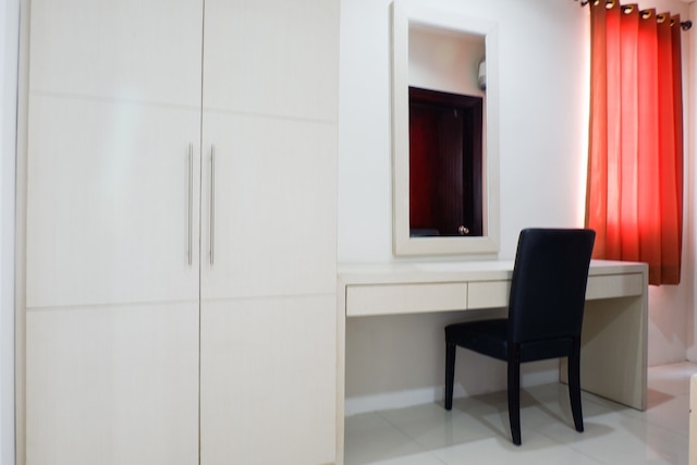 快適な 1 ベッドルーム ツイン タワー アパートメント