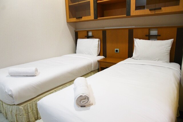 プラザ スマンギの近くにあるファミリー スディルマン コンドミニアム アパートメント、ベッドルーム 2 室