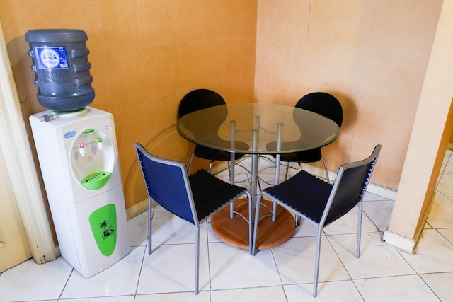 スペーシャス 1 ベッドルーム アパートメント アット タマン ビバリー