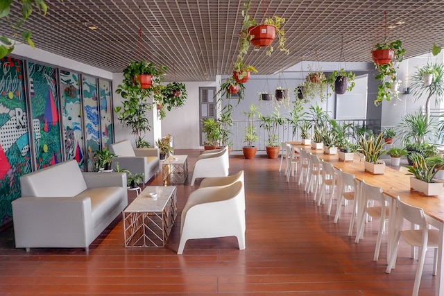 2 ベッドルーム コージー アンド モダン ラべニュー アパートメント