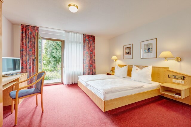 ホテル ガルニ ゾンネンホーフ