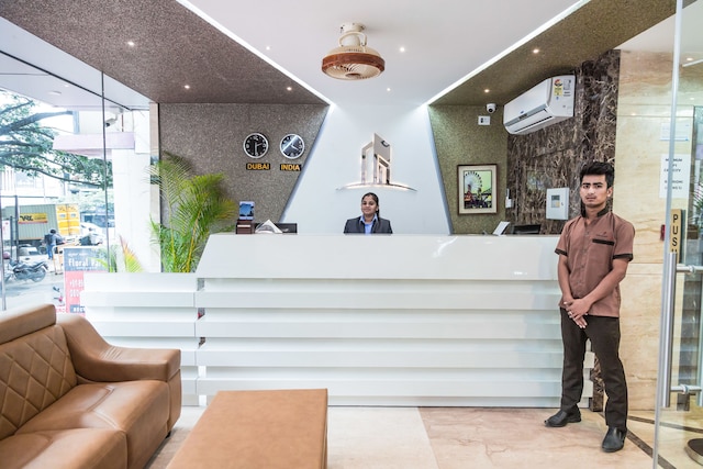 ザ ポーチ イン ホテル & サービス アパートメンツ