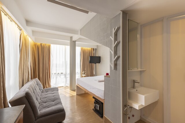 セラ ポッズ ホテル マニラ