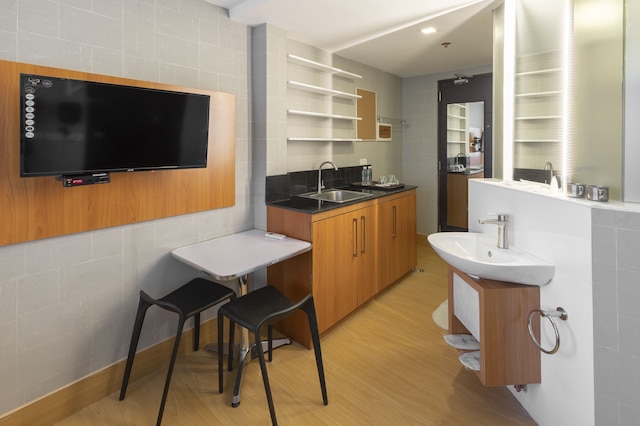 セラ ポッズ ホテル マニラ