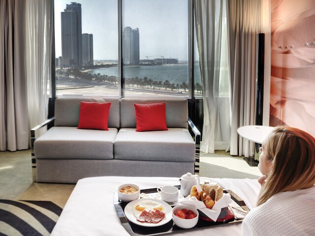 ノボテル シャールジャ エキスポ センター