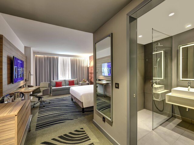 ノボテル シャールジャ エキスポ センター